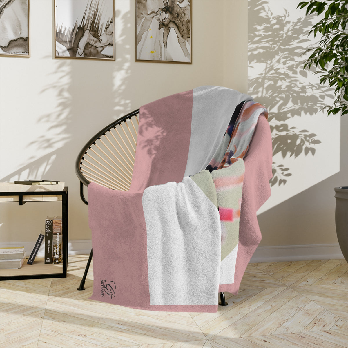 Colourful Dancing Girls' Velveteen  Blanket