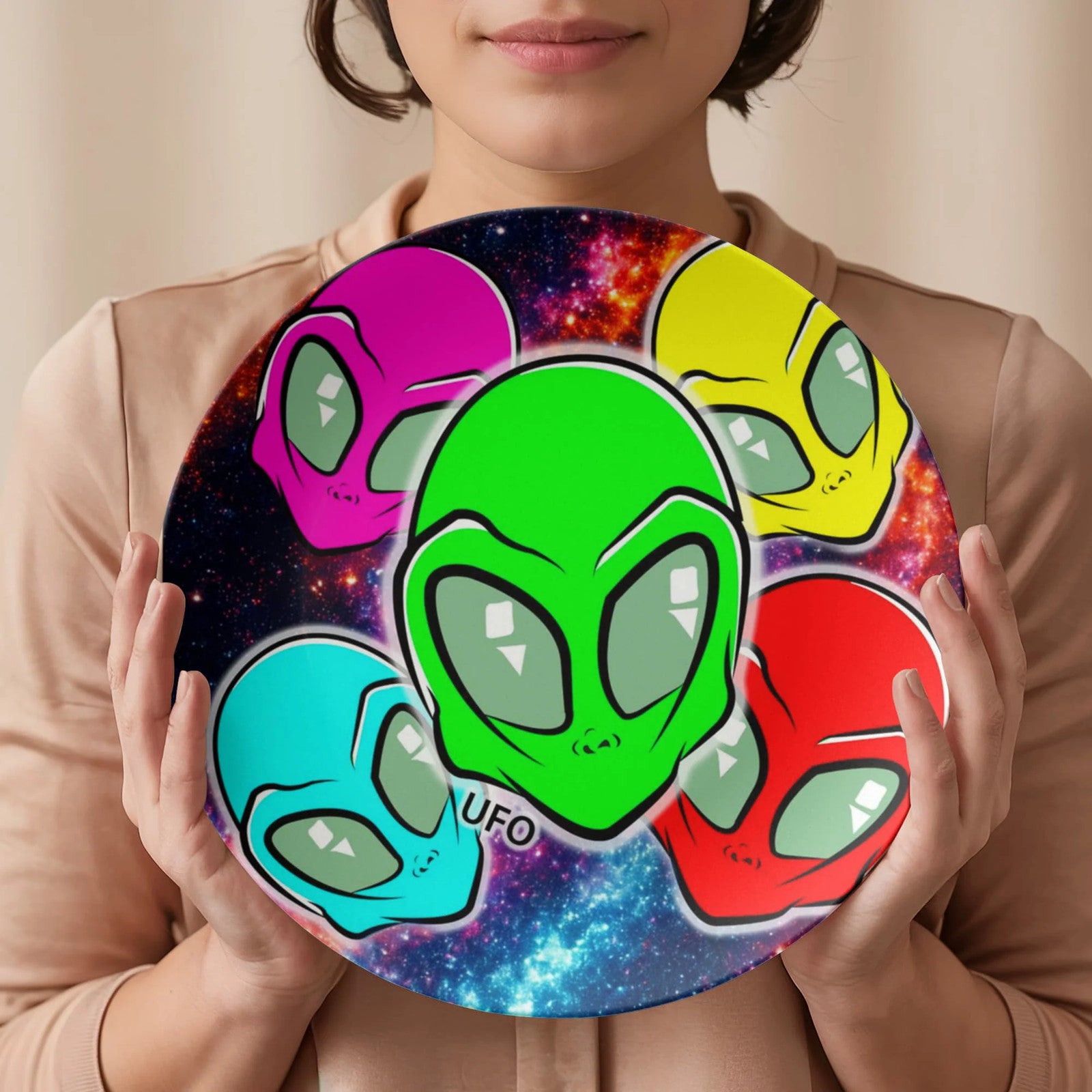 UFO Alien Rainbow Mesh 10” Plate by GT Artland