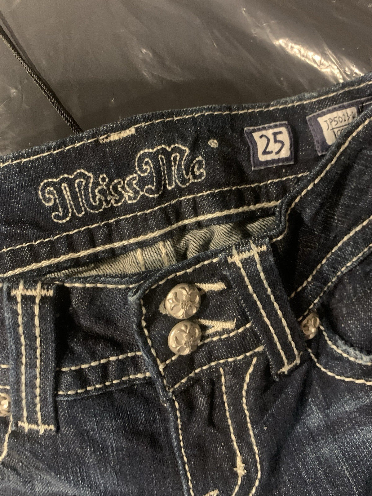 Buckle Miss Me Jeans Skinny  25