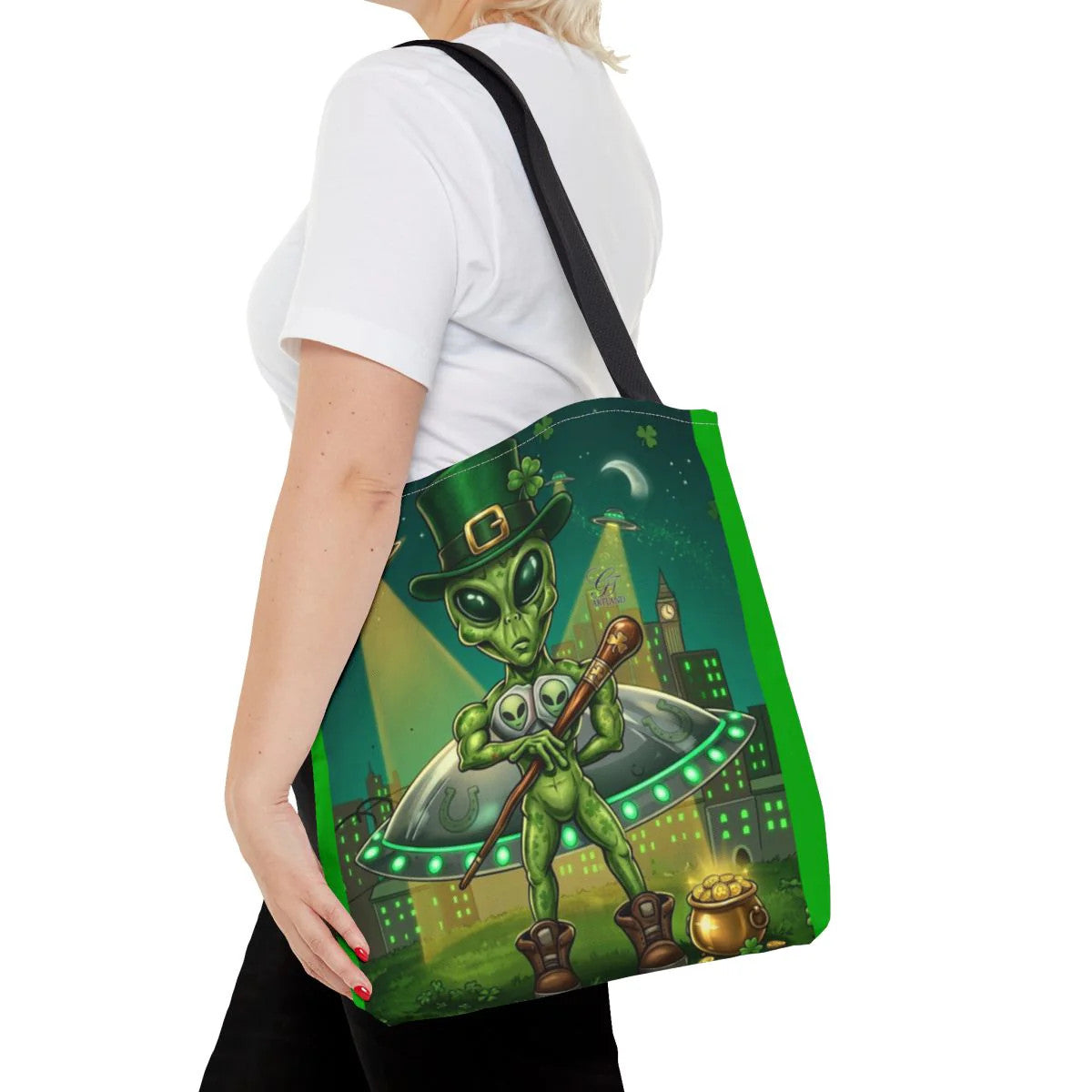 "Lucky Art" Urban Shamrock Designer Alien UFO Graffiti St. Patrick Theme