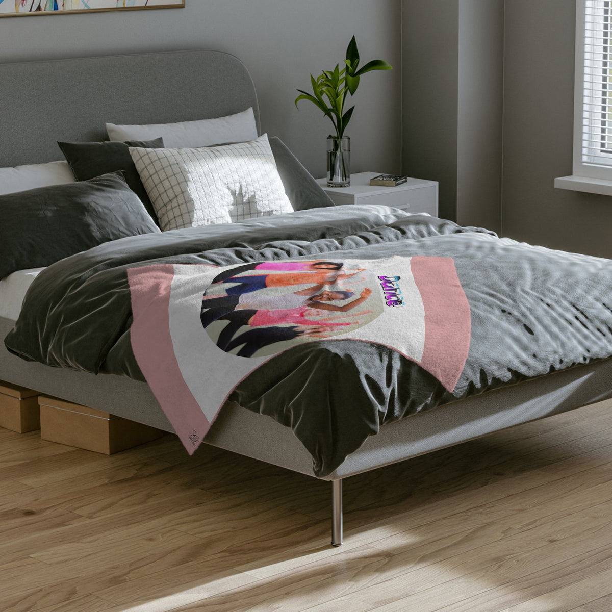 Colourful Dancing Girls' Velveteen  Blanket